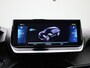 Peugeot e-2008 EV GT 50 kWh | Apple Carplay/Android Auto | Achteruitrijcamera | Parkeersensoren | Stoelverwarming | Lederen bekleding |