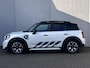 MINI Countryman 1.5 Cooper S E ALL4 Untamed Edition Automaat / Dealer onderhouden / Leder / Schuifdak / Elektrische stoelen & klep / Harman Kardon / Adaptieve CC / HUD / Achteruitrijcamera / Parkeer assistent / Apple Carplay Android / 18" LM wielen /