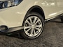 Nissan Qashqai 1.2 Connect Edition / Trekhaak / Allseason Banden / Navi / Stoelverwarming /