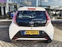 Toyota Aygo 1.0 VVT-i x-play Automaat | 15'' Lm Velgen | Airco | Achteruitri