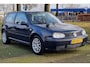 Volkswagen Golf 1.4-16V Trendline, APK t/m 06-2026, Bluetooth, Radio/CD, Sportstoelen, Centrale vergrendeling.