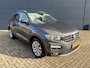 Volkswagen T-Roc 1.0 TSI 115pk T-Roc Style | Navigatie | Kofferbak elektrisch | Parkeersensoren | Climate control | Adaptive Cruise Control |