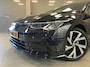 Volkswagen Golf Variant 1.5 eTSI R-Line | LED | CAMERA | CAR PLAY | TREKHAAK WEGKLAPBAAR |