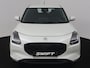 Suzuki Swift 1.2 Comfort Smart Hybrid | Apple Carplay / Android Auto (Navigatie) | Climate Control | Keyless Entry | Achteruitrijcamera |