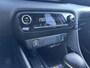 Toyota Yaris 1.5 Hybrid 115 Dynamic | Apple/android carplay | Stoel- + stuurverwarming | Parkeersensoren | Licht metalen velgen |