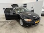 BMW 3-Serie Touring 318i High Executive / AUTOMAAT / MULTIEMEDIA-NAVI / DEALER ONDERHOUDEN