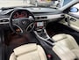 BMW 3-Serie Touring 318i High Executive / AUTOMAAT / MULTIEMEDIA-NAVI / DEALER ONDERHOUDEN