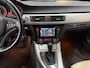 BMW 3-Serie Touring 318i High Executive / AUTOMAAT / MULTIEMEDIA-NAVI / DEALER ONDERHOUDEN