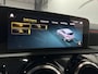 Mercedes-Benz A-klasse 180 AMG Night Upgrade - Pano / Navi / Stoelverw.