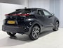Toyota C-HR 1.8 Hybrid 140 Executive Parkersensoren V+A| Elektr. sportstoel incl. geheugen | BSM | JBL Audio | Demovoordeel! Niet meer leverbaar in deze samenstelling!