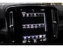 Volvo XC40 1.5 T4 Recharge R-Design | Dealeronderhouden | Verwarmbaar stuurwiel | Verwarmbare voorstoelen | Achteruitrij camera | Elektrische achterklep | Keyless | Apple carplay | Cruise control | LED-verlichting |