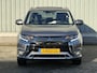 Mitsubishi Outlander 2.4 PHEV Intense+ / NL Auto / Schuif/Kanteldak / Navigatie / 360 Graden Camera / Trekhaak 1500 KG / Apple CarPlay/Android Auto / Mitsubishi Power Sound System / Elektrische Kofferbak / Elektrisch Verstelbare Stoel /