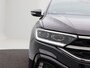 Volkswagen T-Roc 1.5 TSi 150 Pk Automaat R-Line Business | Adaptive Cruise | Climate Control | Camera | Navigatie | Stoelverwarming | Carplay | Trekhaak | 17 Inch | 23.588 Km!!