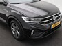 Volkswagen T-Roc 1.5 TSi 150 Pk Automaat R-Line Business | Adaptive Cruise | Climate Control | Camera | Navigatie | Stoelverwarming | Carplay | Trekhaak | 17 Inch | 23.588 Km!!