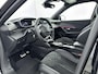 Peugeot e-2008 EV GT 50 kWh | Navigatie | CarPlay | Stoelverwarming | Alcantara Bekleding | Full Led Koplampen | Adaptieve Cruise Control