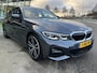 BMW 3-Serie 320i 185PK High Executive Edition / M Sport / 1e Eig. / Adaptive Cruise / Stoel+Stuurverw. / Leder /