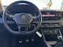 Volkswagen Polo 1.0 MPI R-Line Styling - Apple CarPlay / Navigatie I Airco I PDC I Sport velgen I 87.000 KM Dealer onderhouden