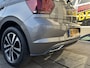 Volkswagen Polo 1.0 MPI R-Line Styling - Apple CarPlay / Navigatie I Airco I PDC I Sport velgen I 87.000 KM Dealer onderhouden