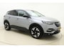 Opel Grandland X 1.2 Turbo Ultimate 130 PK Automaat | Trekhaak | Navigatie | Stoel & Stuurverwarming | Zwart dak | AGR stoelen | Camera | Keyless | elektrische achterklep