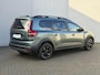 Dacia Jogger 1.6 Hybrid 140 Extreme 7p. Automaat / Fabrieksgarantie tot 11-2027 / Dealer Onderhouden / Navigatie via Apple Carplay & Android Auto / Camera / PDC / DAB / Parkeersensoren / Cruise / Clima /