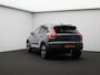 Volvo XC40 Recharge P8 AWD R-Design / Trekhaak / Pano. dak / 360 camera / Stoel-, stuurwiel- & achterbankverwarming / Harman Kardon / Pilot Assist / Zwart Leder / Blis