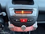 Peugeot 107 1.0-12V XS 2011 / Airco / 5deurs / 4seizoensbanden / NAP