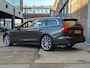 Volvo V60 2.0 T5 Momentum AUTOMAAT | Scandinavian Line | Winter Pack | 19 Inch | ACC