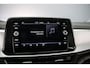 Volkswagen T-Roc Life Edition 1.5 TSI 150pk DSG Automaat Adaptive cruise control, Achteruitrijcamera, LED koplampen, App connect, Airco, DAB, Radio, Bluetooth, Keyless entry