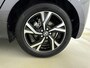 Toyota Yaris 1.5 Hybrid 115 Dynamic | Dodehoek detectie | Parkeersensoren voor/achter | Stoel-/stuurverwarming | Apple Carplay / Android Auto