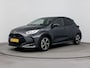 Toyota Yaris 1.5 Hybrid 115 Dynamic | Dodehoek | Parkeersensoren voor/achter | Stoelverwarming | Stuurverwarming | Apple Carplay / Android Auto | Navigatie | LED