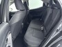 Toyota Yaris 1.5 Hybrid 115 Dynamic | Dodehoek detectie | Parkeersensoren voor/achter | Stoel-/stuurverwarming | Apple Carplay / Android Auto