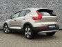 Volvo XC40 Plug-in hybrid T4 Core Bright | Facelift | Trekhaak | Elektrische stoelverstelling | Navigatie | Achteruitrijcamera | Apple Carplay / Android Auto | Parkeersensoren voor + achter | Climate control |