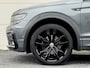 Volkswagen Tiguan Allspace 1.5 TSI Highlline R-line Org NL Pano Virtual Black edition Head up display Stuur/Stoelverwarming Camera