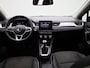 Renault Captur 1.0 TCE Intens 90Pk | Navigatie | Apple & Android Carplay | Parkeersensoren Voor & Achter | Achteruitrijcamera | Cruise Control & Snelheidsbegrenzer | Climate Control | Privacy Glass |