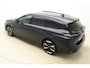 Peugeot e-308 SW GT 54 kWh 100% Elektrisch | 360 Vision & Drive Assist Plus Pack SW | Alcantara® Executive Interior | Draadloze telefoonlader | Warmtepomp | Nieuw uit voorraad
