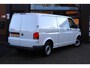 Volkswagen Transporter 2.0 TDI L2H1 DC Comfortline | NAP | Cruise | Apple Carplay | Automaat | Navi | Camera | Leder | Trekhaak
