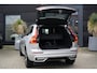 Volvo XC60 2.0 T6 Plug-in hybrid AWD Plus Dark Long Range 398pk Panoramadak/Stoelverwarming/360Camera