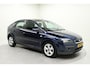 Ford Focus 1.6-16V Futura | Inc. Nieuwe APK | Trekhaak / Airco / Cruise / Radio CD / Verwarmde voorruit