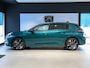 Peugeot 308 Allure Hybrid 145 pk Automaat | TOT 8 JAAR GARANTIE ! | Comfort Pack | Connected Navigation Pack | 360 Vision & Drive Assist Pack