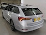 Skoda Octavia Combi 1.4 TSI iV PHEV 204pk Business Edition | SOH 98% | CarPlay | Navi | 18" All Season | LED | Keyless | PDC | ACC