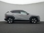 Hyundai Kona 1.6 GDI HEV Premium Luxe uitvoering | 18 inch velgen | Stoel ventilatie | Beschikbaar vanaf 02-05-2026!