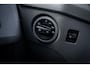 Volkswagen Crafter 35 2.0 TDI L3H3 Highline | Automaat | App-Connect | Cruise control | Trekhaak | Parkeer camera | Navigatie |