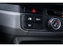 Volkswagen Crafter 35 2.0 TDI L3H3 Highline | Automaat | App-Connect | Cruise control | Trekhaak | Parkeer camera | Navigatie |