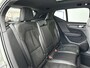Volvo XC40 Recharge P8 AWD R-Design | Panoramadak | 360° camera | Harman Kardon | Stoel- en Stuurverwarming | Trekhaak