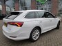 Skoda Octavia Combi 1.0 TSI Business Edition Plus Panoramadak - Blindspot detectie - Adaptieve Cr.control - Led matrix koplampen