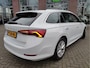Skoda Octavia Combi 1.0 TSI Business Edition Plus Panoramadak - Blindspot detectie - Adaptieve Cr.control - Led matrix koplampen