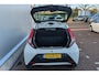 Toyota Aygo 1.0 VVT-i x-fun NL-auto, boekjes compleet, airconditioning, uitstelbare zijruiten achter, start/stop systeem, centrale deurvergrendeling