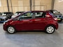 Toyota Yaris 1.5 VVT-i ACTIVE BENZINE AUTOMAAT 4 CYLINDER MOTOR NAVIGATIE / CAMERA CRUISE NL AUTO NAP!!