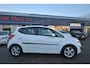 Kia Venga 1.6 CVVT X-ecutive , PANORAMADAK , CLIMATR , CR CONTR , LMV16 , PDC A ,