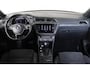 Volkswagen Tiguan Allspace 1.5 TSI Highline R-Line 7-Persoons Panoramadak, Led, Massage, Elek. Trekhaak, Camera, Apple Carplay/Android Auto
